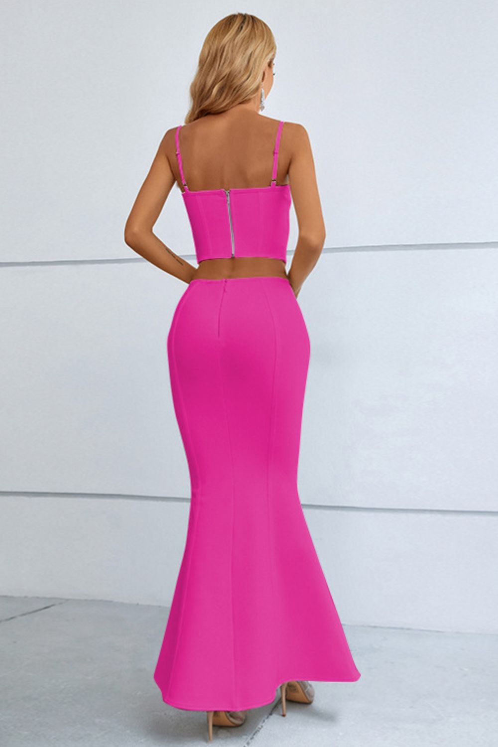 Cutout Cami Skirt Set A luxurious dress for classic events