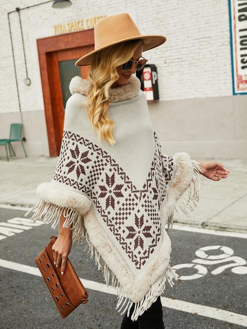 Fringe Geometric Cape Sleeve Poncho