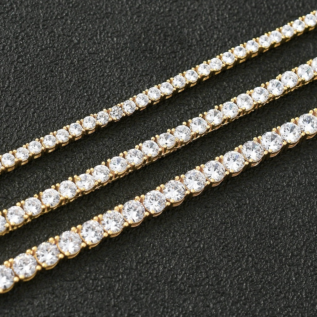 Top Quality CZ Box Clasp Necklace A closer look